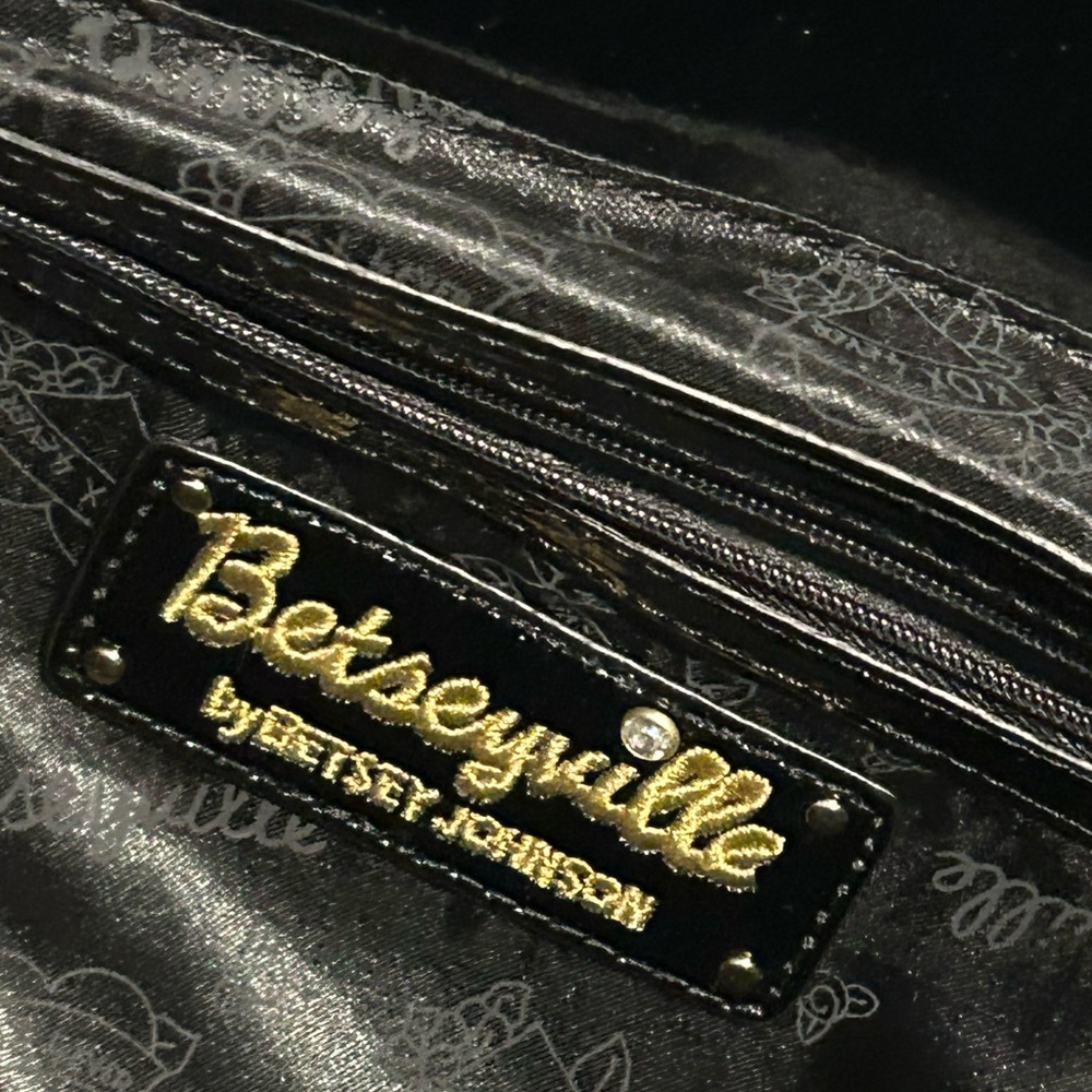 NWT Betseyville by Betsey Johnson Studded Animal Print Y2K Handbag Tote Purse - Picture 8 of 15